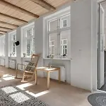 City Apartment Perfect For A Family Or Group!